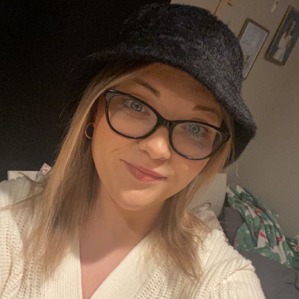 Meet your Posher, Natalia